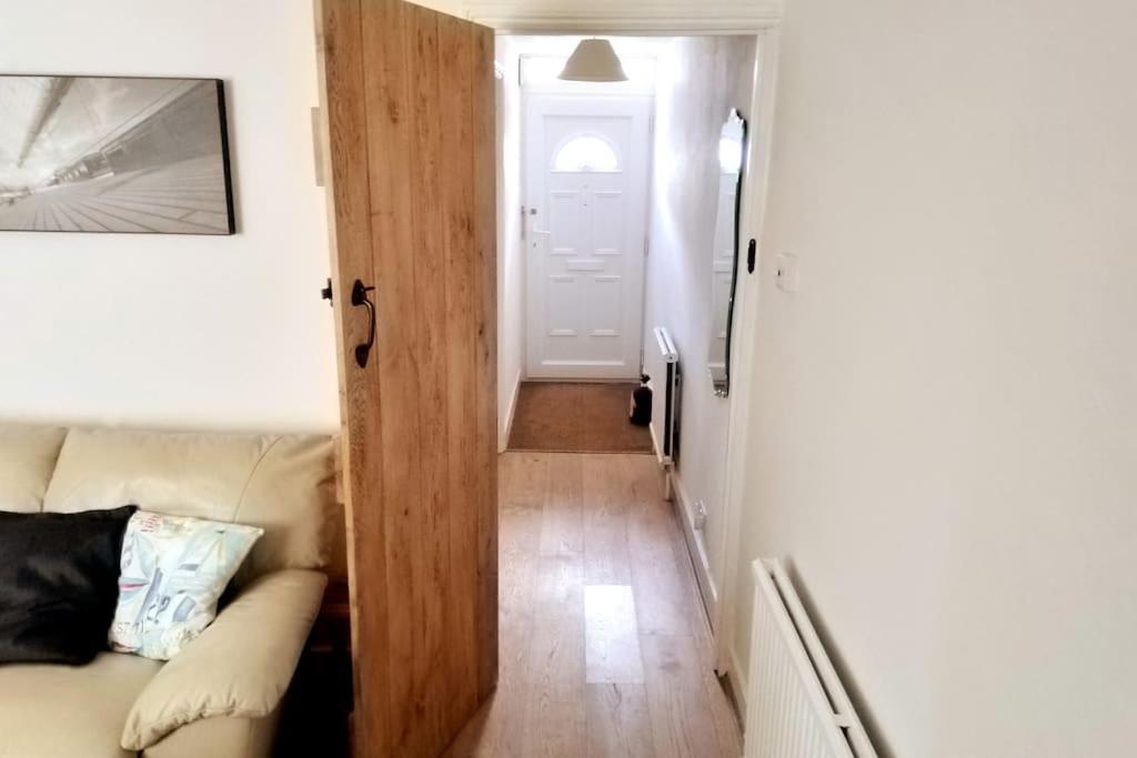 Welcoming Cottage In Chichester Near City Centre Exterior photo